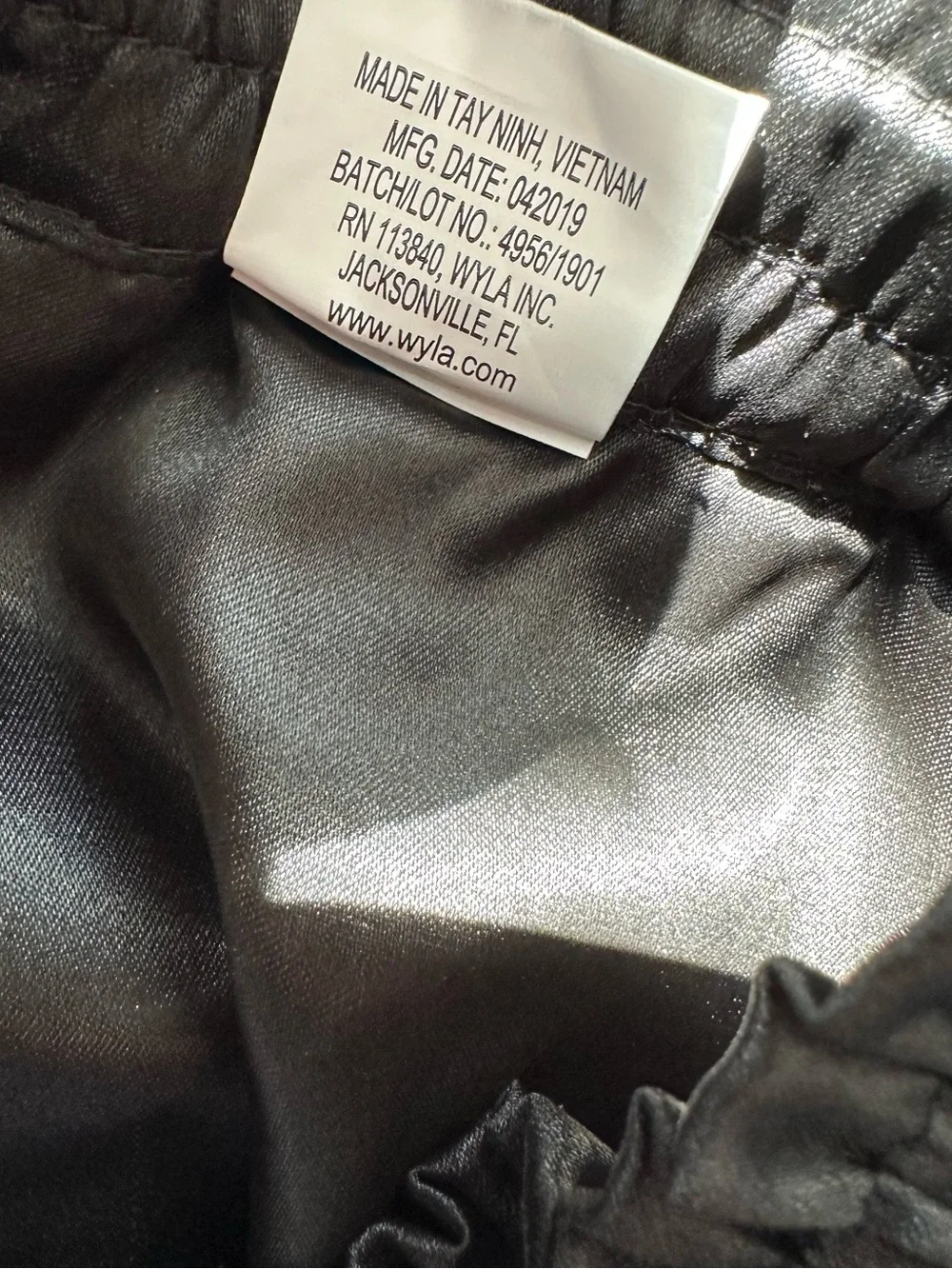 Child size multi-layered black tulle skirt (EUC)